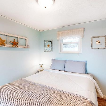 Oceanside Oasis Villa Lincoln City Bagian luar foto