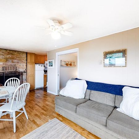 Oceanside Oasis Villa Lincoln City Bagian luar foto