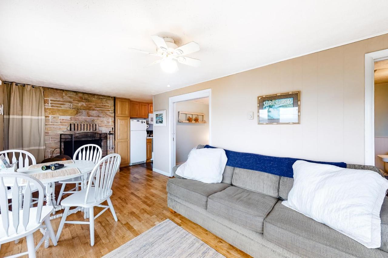 Oceanside Oasis Villa Lincoln City Bagian luar foto